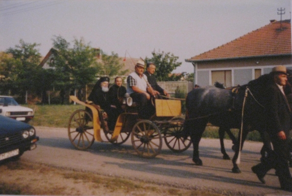 c12